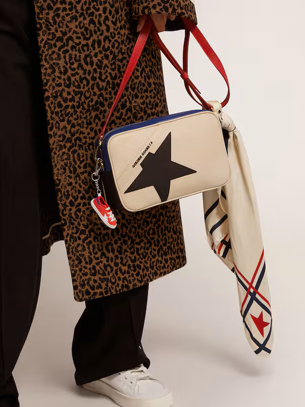 Women's Star Bag in pebbled leather with black star