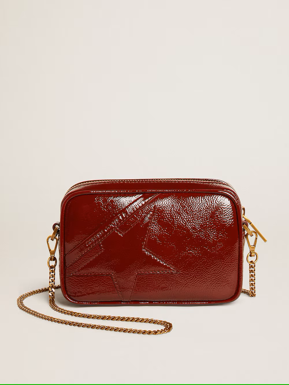 Mini Star Bag in burgundy patent leather with tone-on-tone star