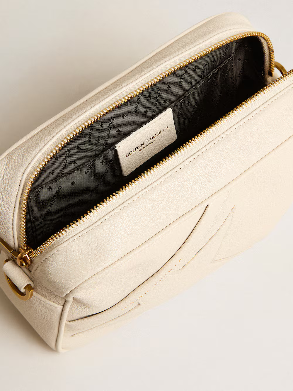 Women‘s Star Bag in butter-colored leather