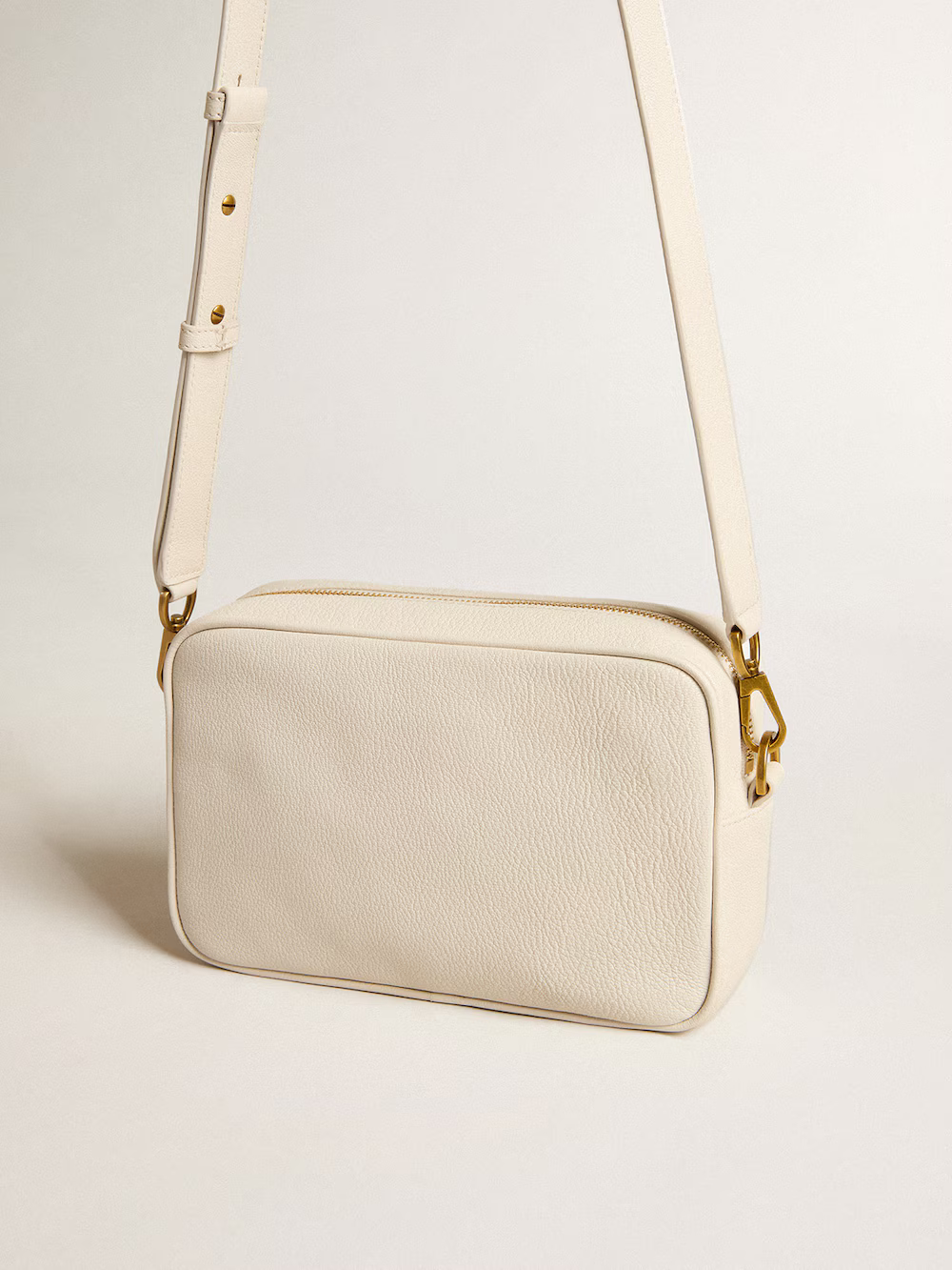 Women‘s Star Bag in butter-colored leather