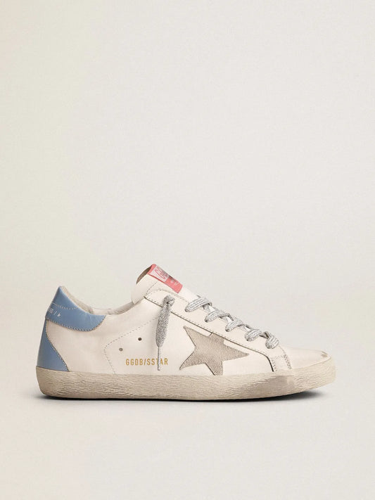 Sneakers Super-Star con talloncino in pelle laminata celeste e stella in camoscio grigio ghiaccio