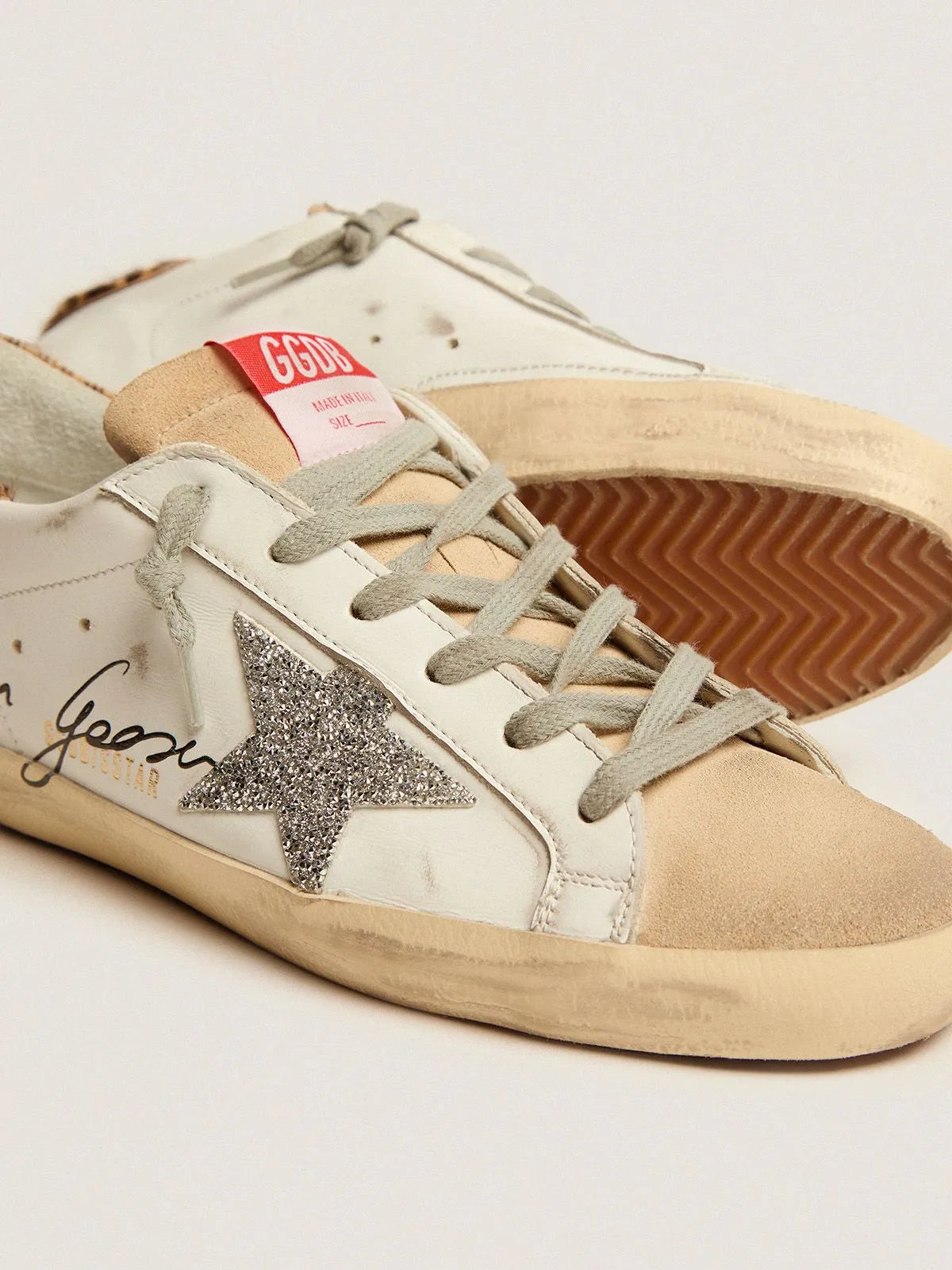 Super-Star-Sneaker mit Ponyfell-Fersenlasche mit Leopardenmuster und Swarovski-Kristallstern