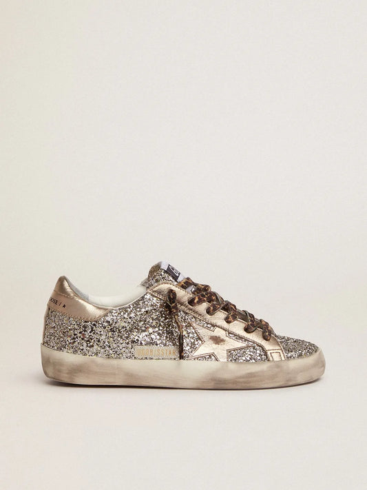 Sneakers Super-Star in glitter color platino con stella e talloncino in pelle laminata tono su tono