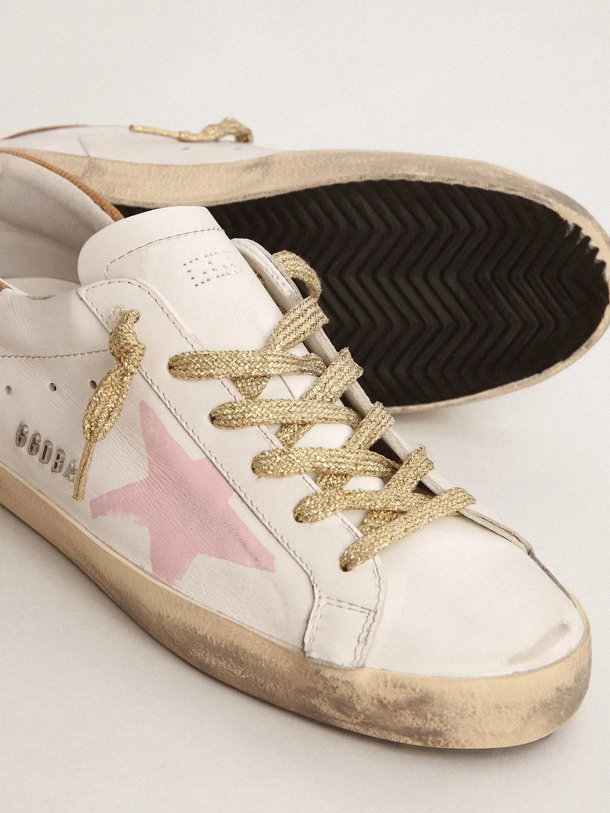 Super-Star LTD-Sneaker mit rosa Siebdruckstern und Fersenlasche aus Leder mit Schlangenmuster