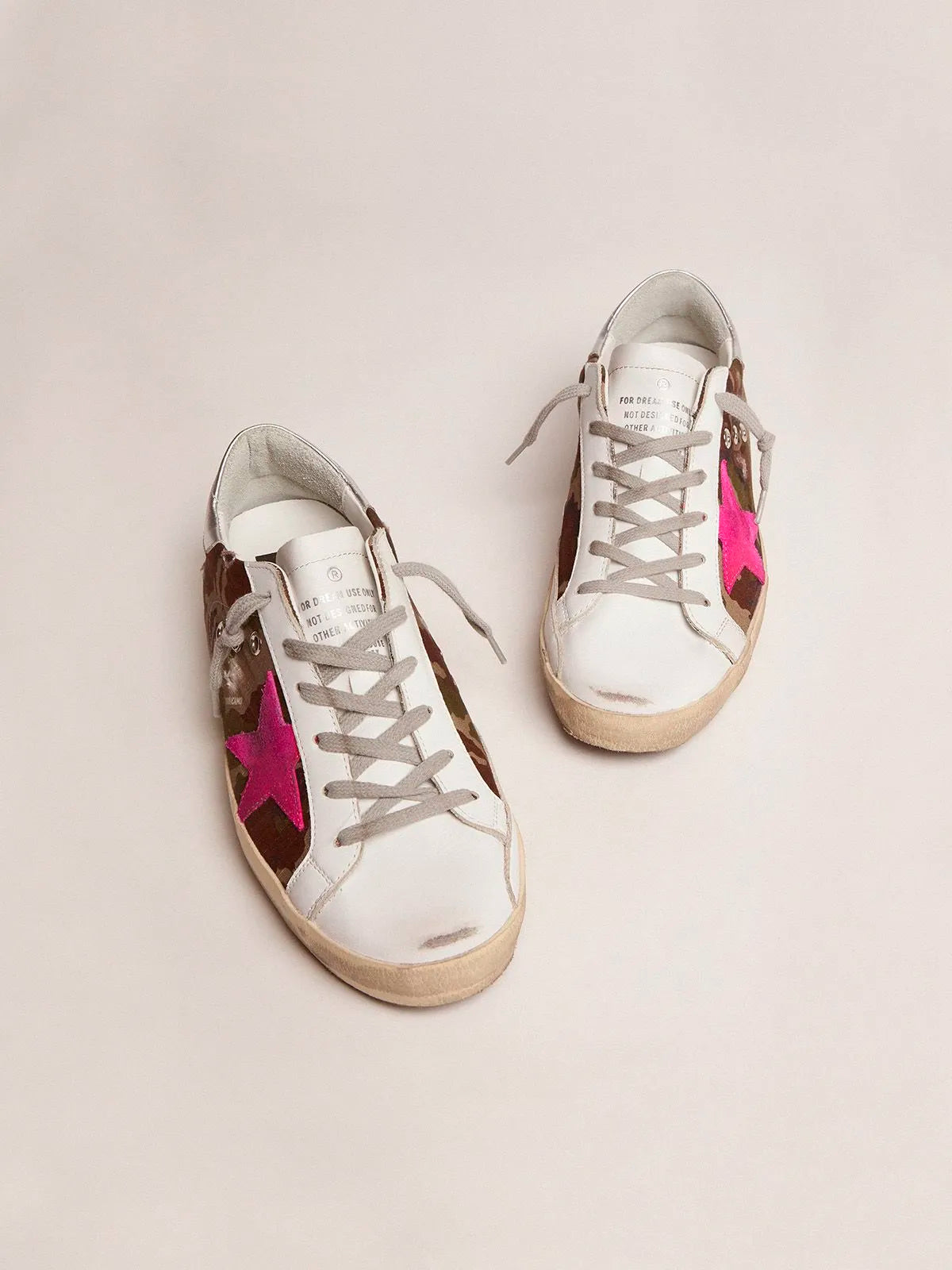 Super-Star sneakers with camouflage pattern and fuchsia star