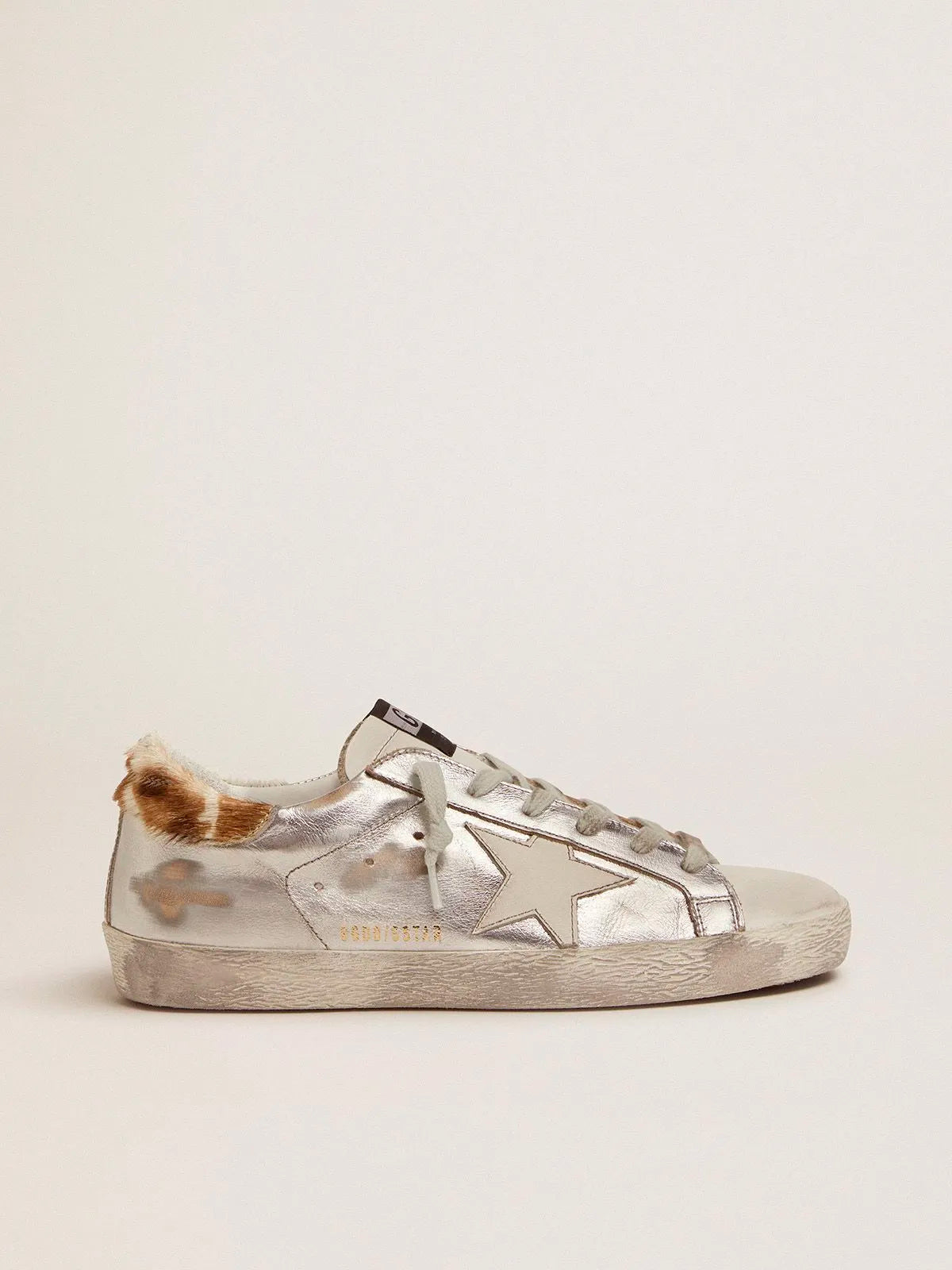 Sneaker Super-Star laminata con talloncino animalier